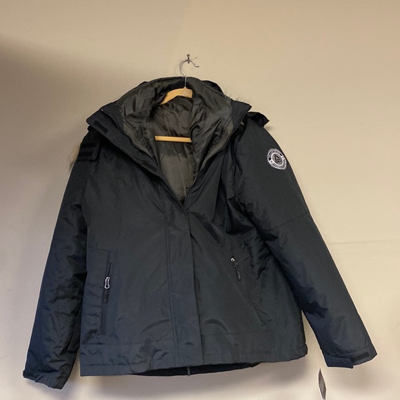 Jackets & Blazers - Reebok women Black jacket size XL new